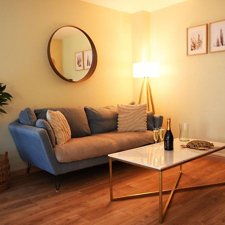 Apartamento Les Rives De L'Indre. Parking Gratuit. Lit 160Cm Châteauroux Exterior foto